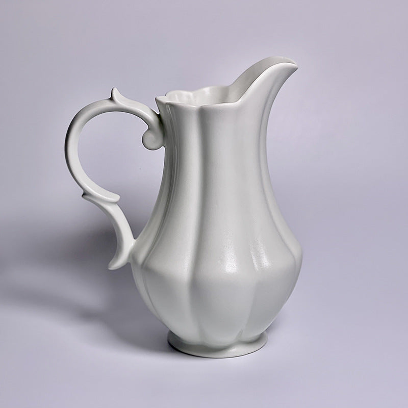 Cold Kettle Niche Coffee Shop Decorative Vase