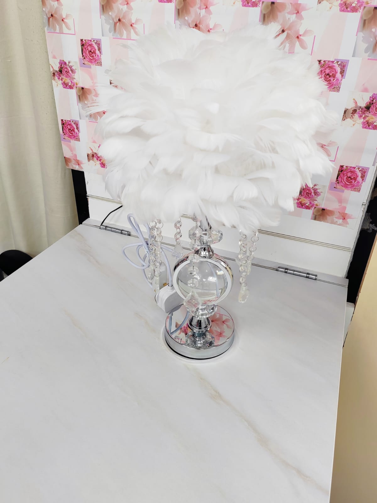 Crystal Diamond Elegant Design Blush Pink Feather Duchess Table Lamp Living Room and Bedroom Decoration